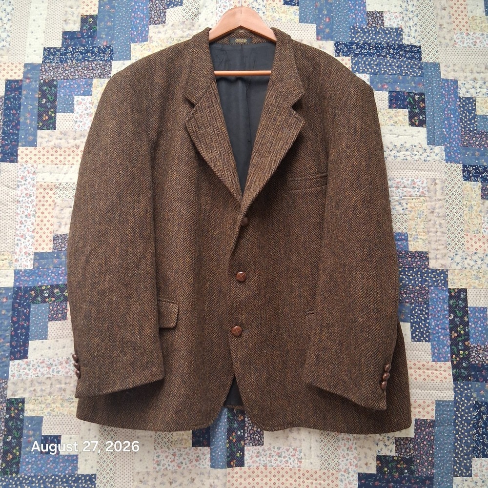 Vintage Orvis Harris Tweed Sport Coat Mens Brown Herringbone Wool USA Blazer